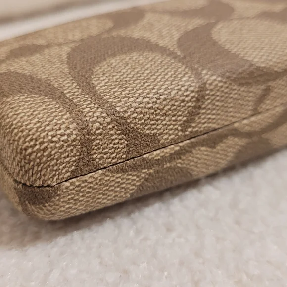 Coach Brown Eyeglass Case - Picture 3 of 4